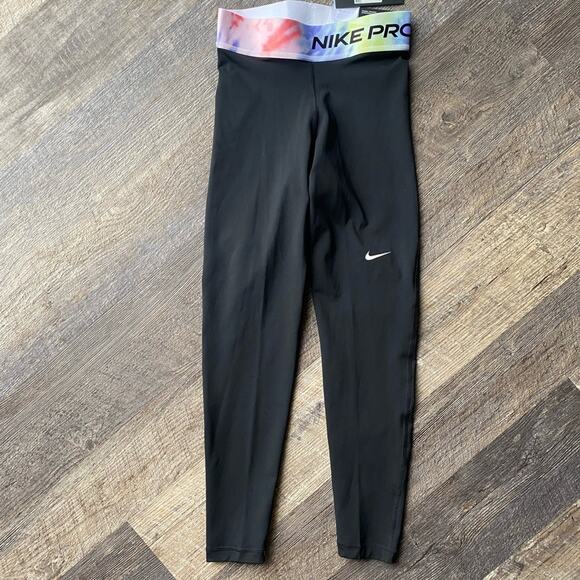NIKE PRO WOMEN'S 7/8 TIE-DYE LEGGINGS - Picture 6 of 7